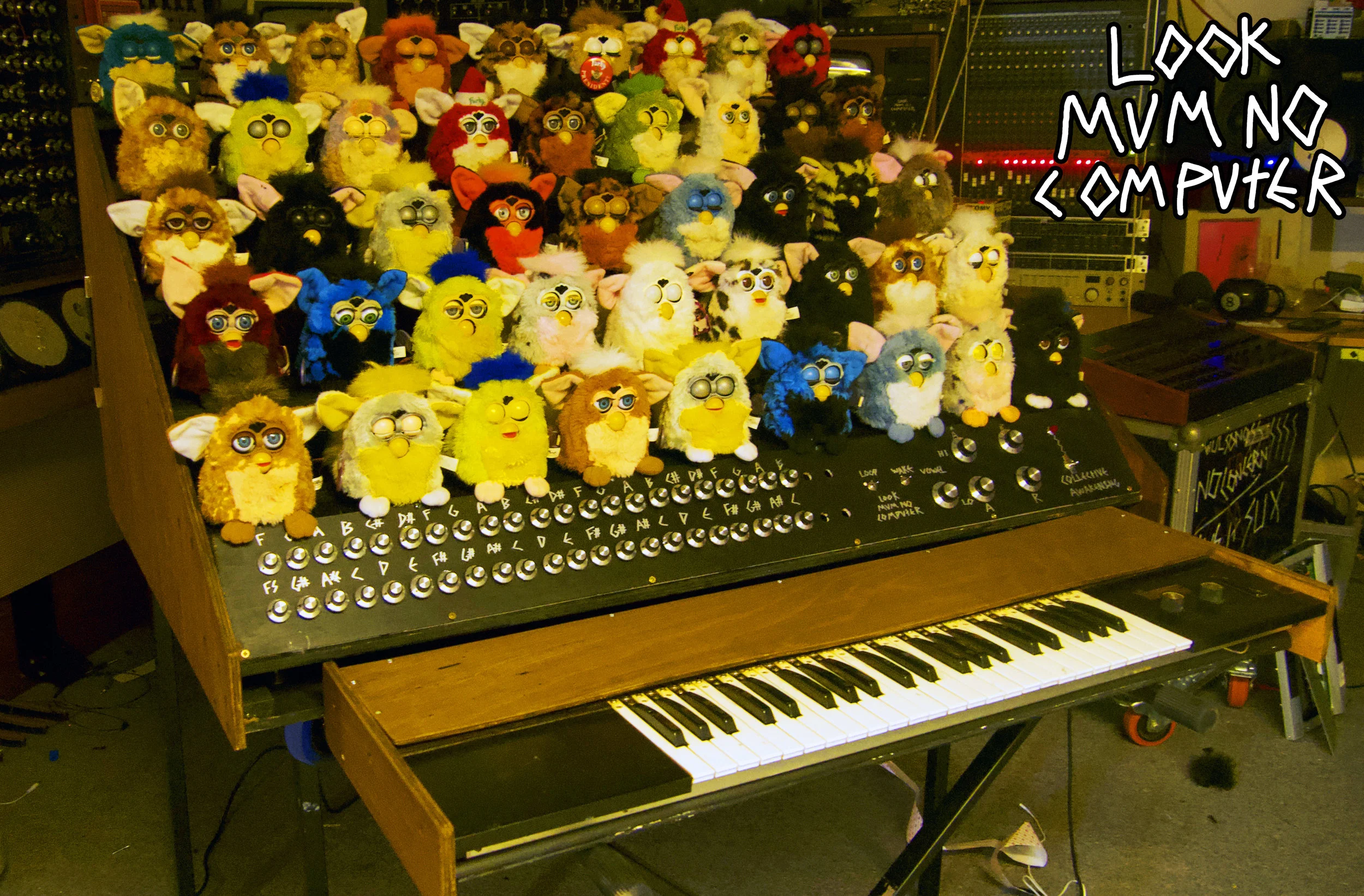 STUFF - LOOK MUM NO COMPUTER